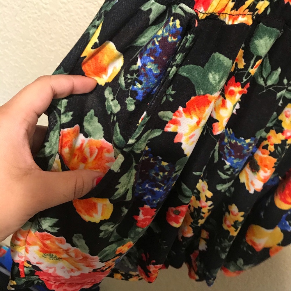 Romper - Picture 2 of 5